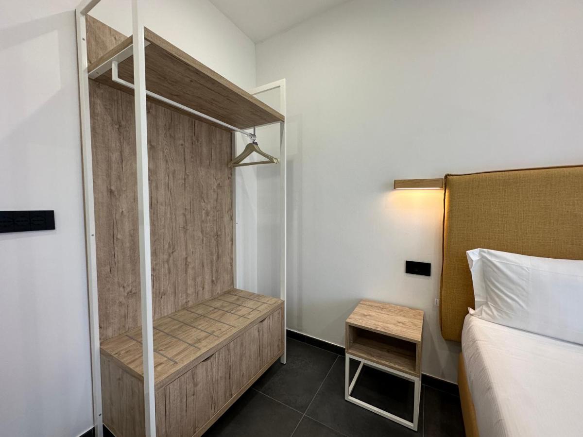 Ng Guest House Il Gallura Olbia Buitenkant foto